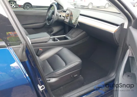 2021 Tesla Model Y Long Range Dual Motor All-Wheel Drive from USA, damaged, VIN 5YJYGDEEXMF286800